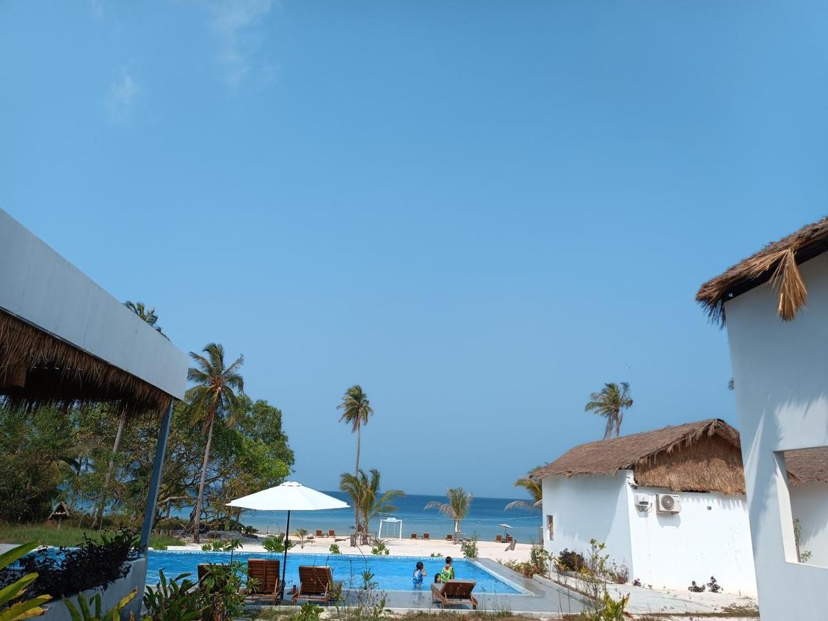 Hotel Luna Koh Rong Pagoda Beach Exterior foto